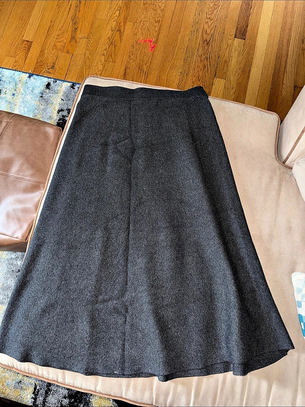 Max Studio A-Line Skirt in Gray Size Medium Like New